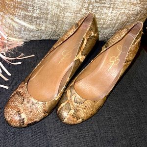 COPY - Brand new-Jessica Simpson Pump. Snakeskin. Size 9.5.